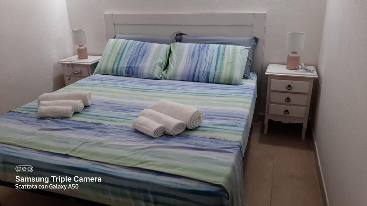 Ferienwohnung Bilocale In Centro Costa Rei Exterior foto