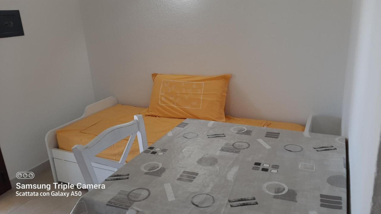 Ferienwohnung Bilocale In Centro Costa Rei Exterior foto